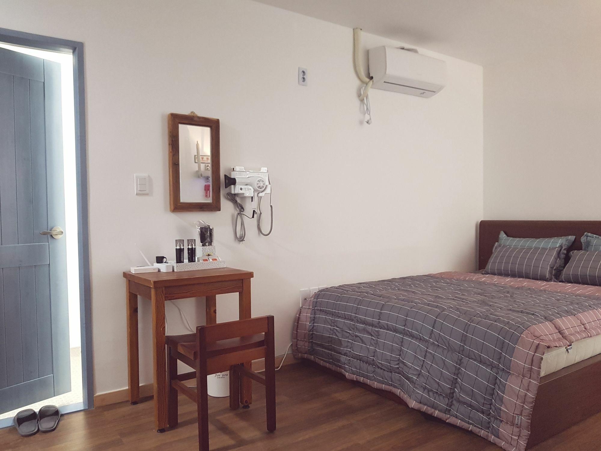 For You Hostel Yeosu Exteriör bild